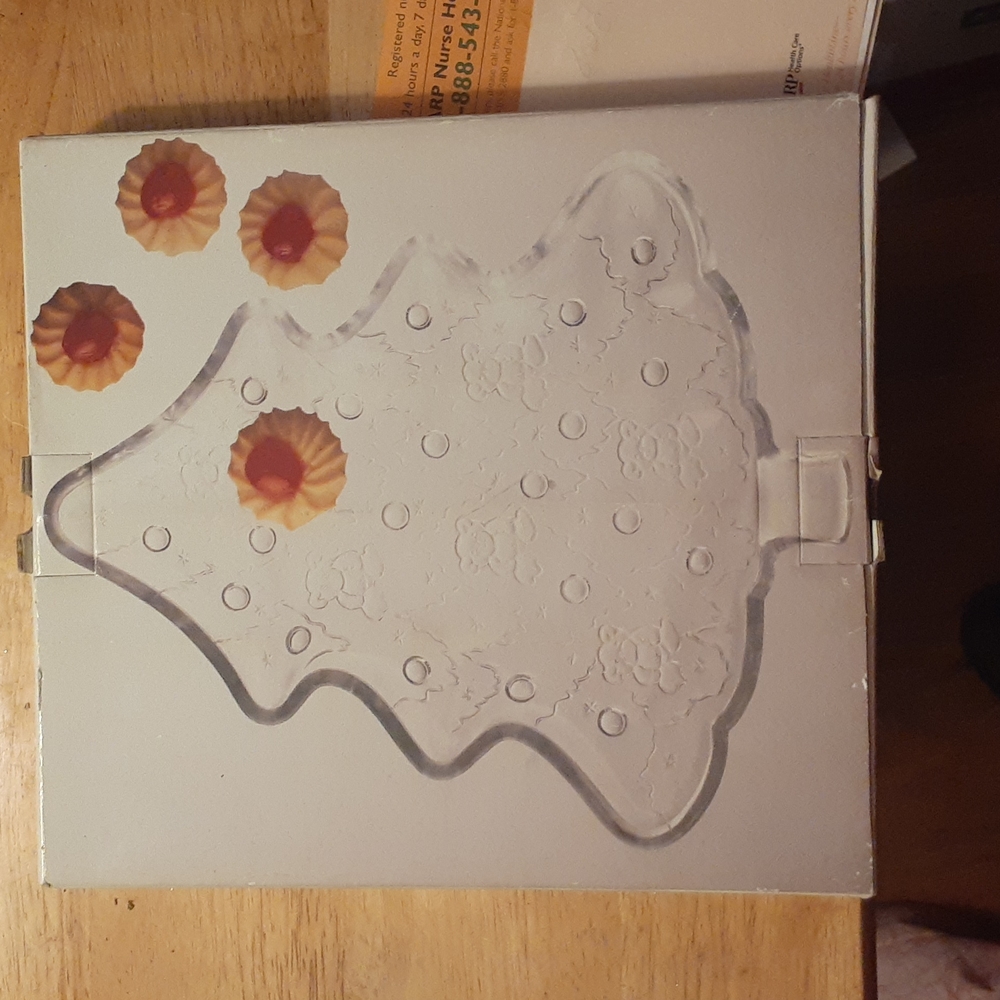 Vintage The Market Place Crystal Dish. Rare...